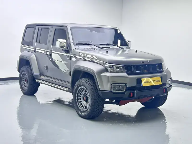 2022 BAIC BJ40 с пробегом 44 100 км