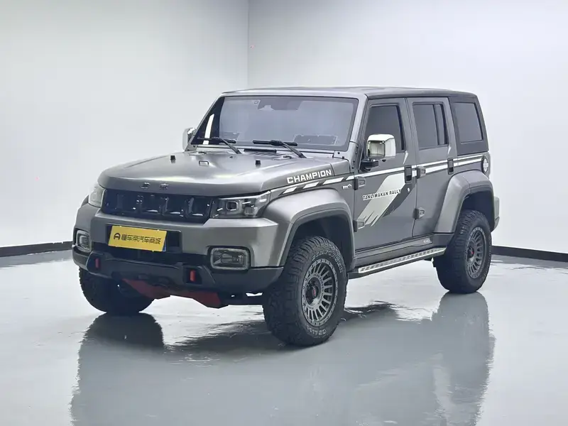 2022 BAIC BJ40 с пробегом 44 100 км