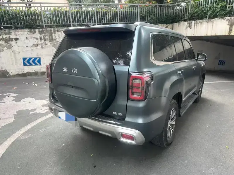 2023 BAIC BJ60 с пробегом 40 000 км