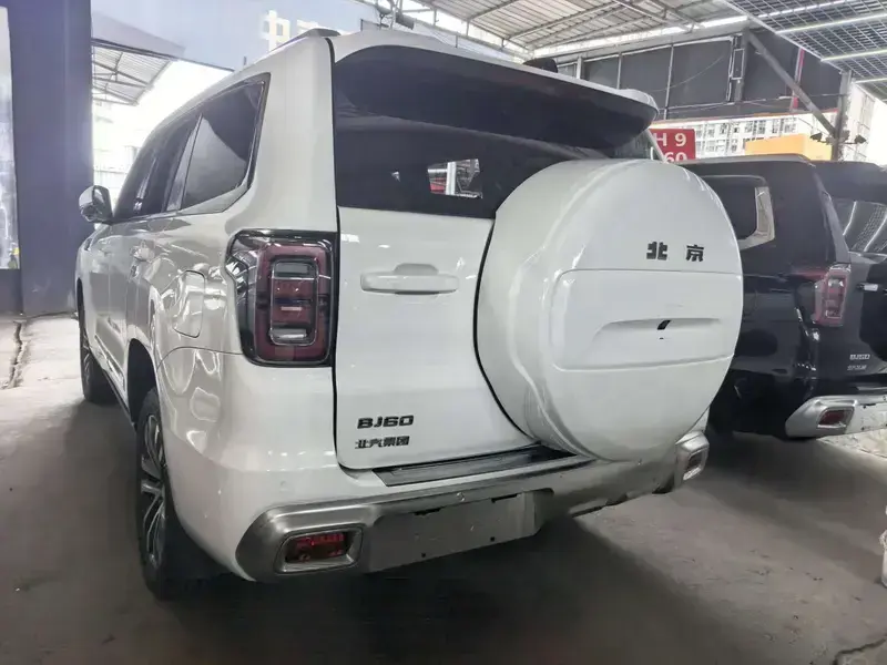 2022 BAIC BJ60 с пробегом 20 000 км