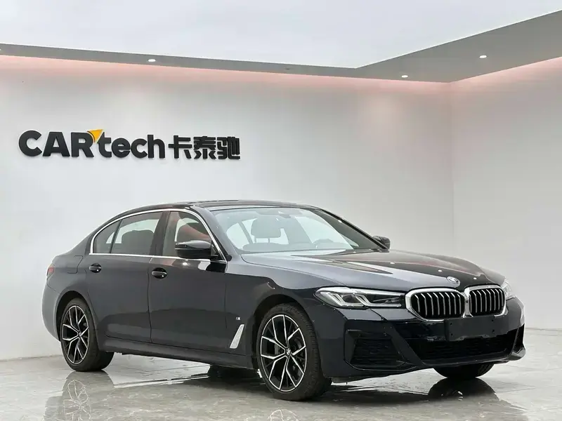 2023 BMW 5 серии с пробегом 44 000 км