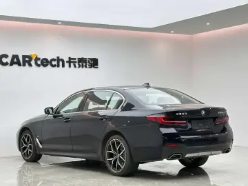 2023 BMW 5 серии с пробегом 44 000 км