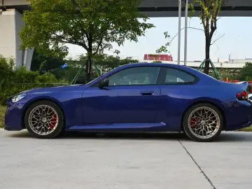 2025 BMW M2 с пробегом 3 000 км