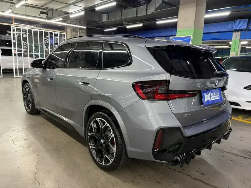 2025 BMW X1 с пробегом 6 000 км