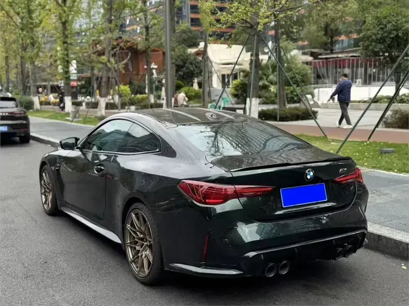 2024 BMW M4 с пробегом 13 000 км