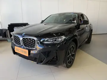 2022 BMW X4 с пробегом 26 200 км