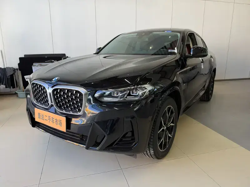2022 BMW X4 с пробегом 26 200 км