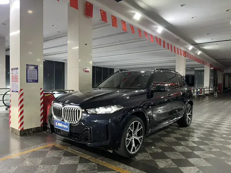 2023 BMW X5 с пробегом 84 000 км