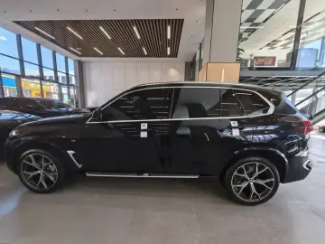2024 BMW X5 с пробегом 42 400 км