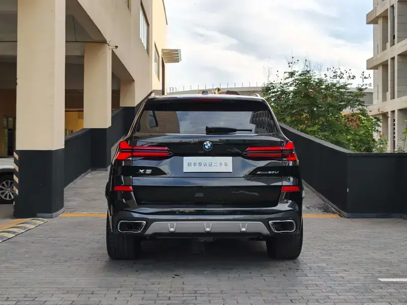 2023 BMW X5 с пробегом 17 000 км