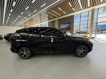 2023 BMW X5 с пробегом 47 800 км