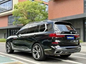 2022 BMW X7 с пробегом 160 000 км