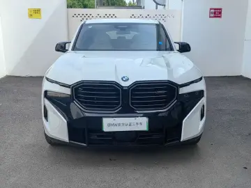 2023 BMW XM с пробегом 5 500 км