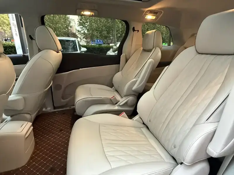 2022 Buick GL8 с пробегом 108 000 км