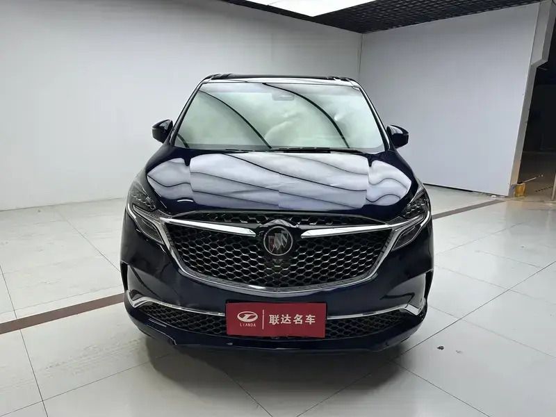 2022 Buick GL8 с пробегом 121 000 км