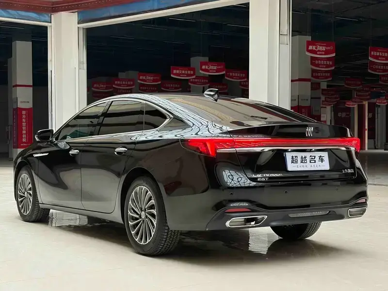 2026 Buick LaCrosse с пробегом 29 000 км
