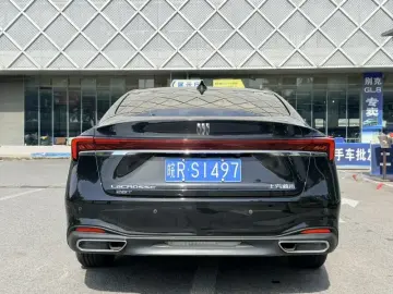 2024 Buick LaCrosse с пробегом 5 000 км