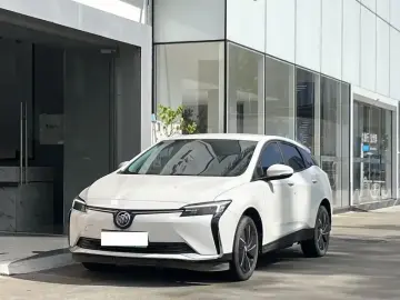 2024 Buick Velite 6 с пробегом 18 000 км