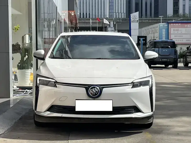 2024 Buick Velite 6 с пробегом 18 000 км