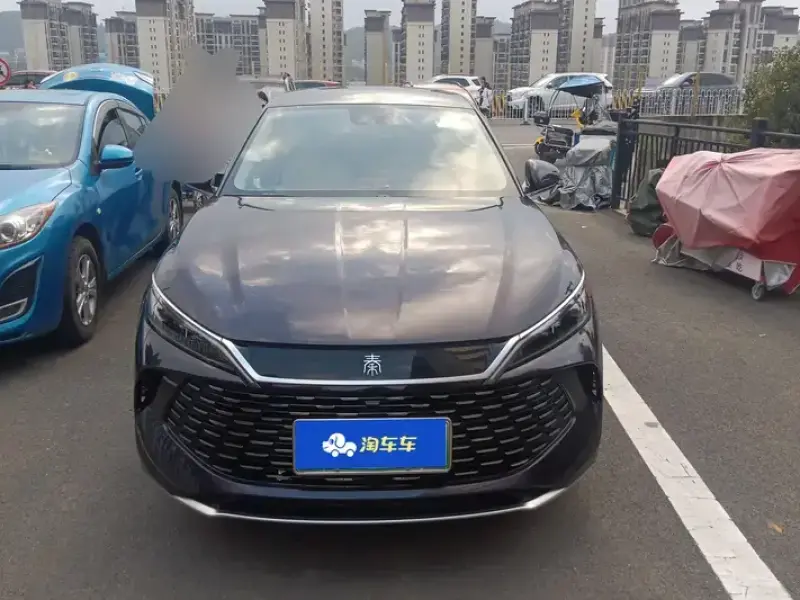 2024 BYD Qin L с пробегом 28 000 км