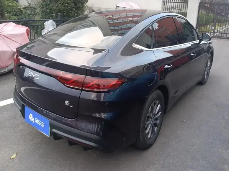 2024 BYD Qin L с пробегом 28 000 км