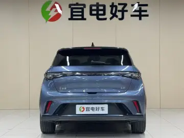 2025 BYD Dolphin с пробегом 32 000 км