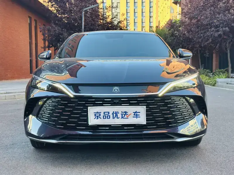 2024 BYD Qin L с пробегом 42 000 км