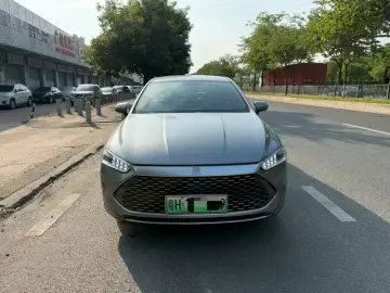 2024 BYD Qin Plus с пробегом 4 000 км