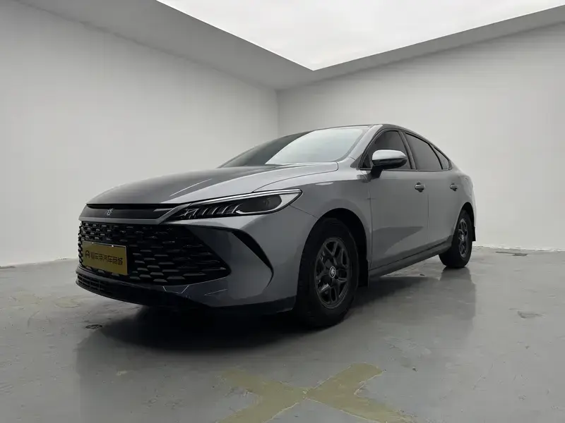 2025 BYD Qin Plus с пробегом 42 500 км