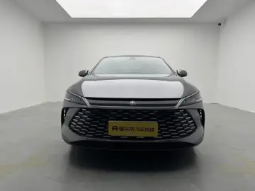 2025 BYD Qin Plus с пробегом 42 500 км