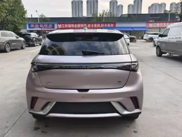 2023 BYD Dolphin с пробегом 60 000 км
