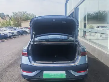 2025 BYD Qin Plus с пробегом 3 400 км
