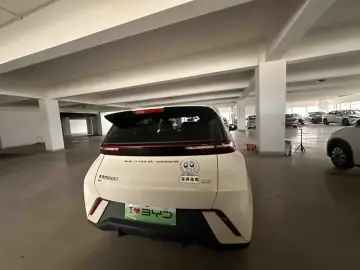 2023 BYD Seagull с пробегом 68 700 км