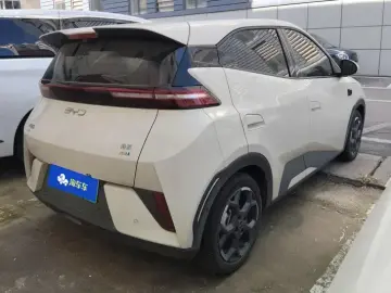 2025 BYD Seagull с пробегом 7 000 км