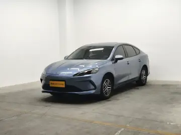 2026 BYD Seal 05 с пробегом 14 300 км