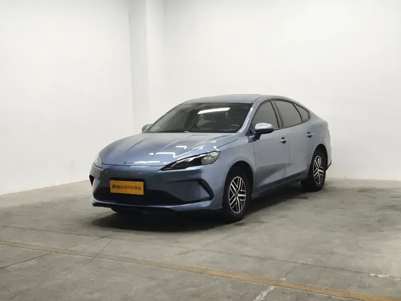 2026 BYD Seal 05 с пробегом 14 300 км