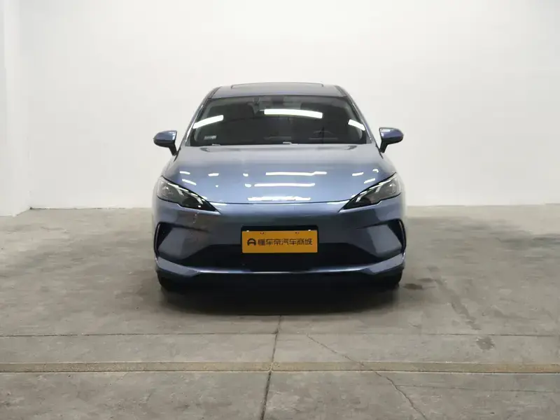 2026 BYD Seal 05 с пробегом 14 300 км