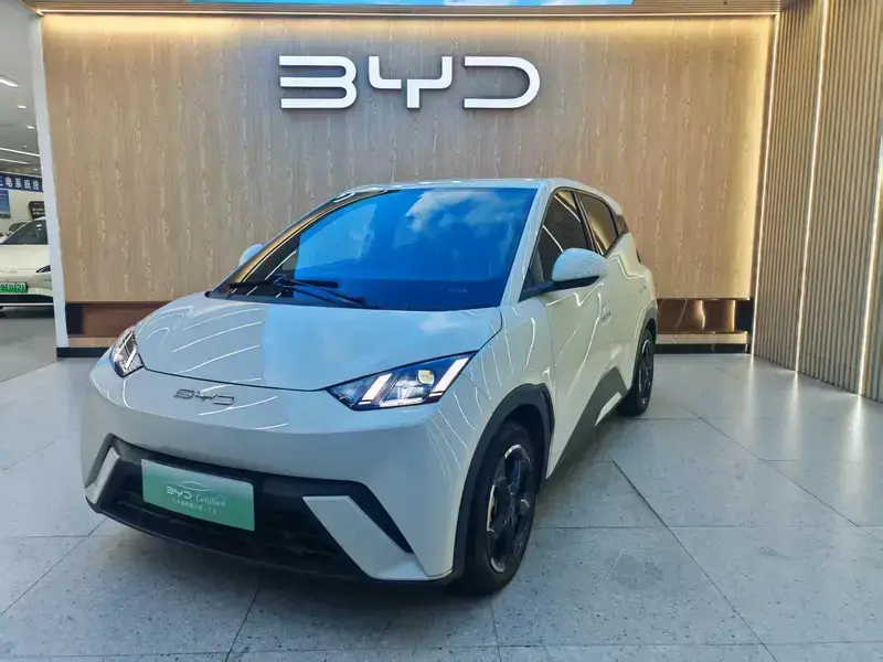 2023 BYD Seagull с пробегом 26 000 км