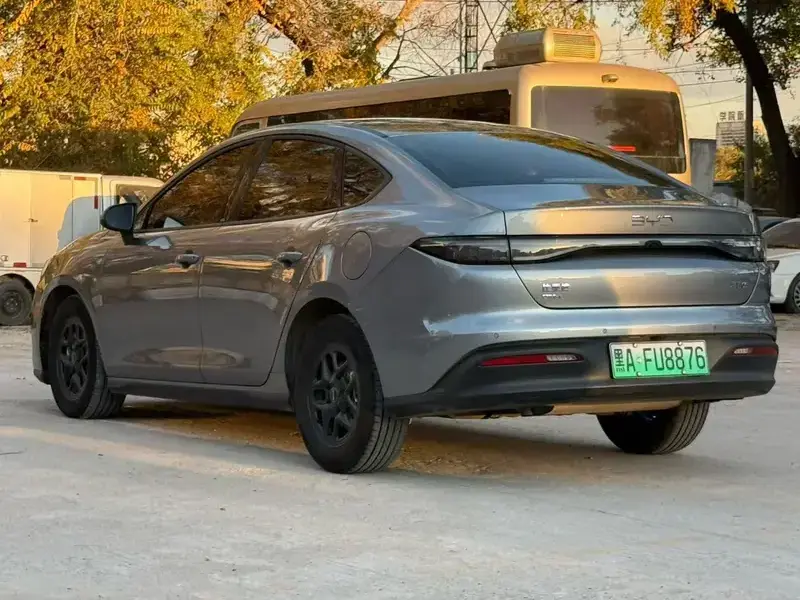 2025 BYD Seal 05 с пробегом 45 000 км