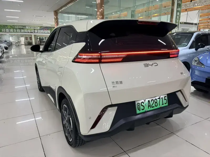 2023 BYD Seagull с пробегом 14 200 км