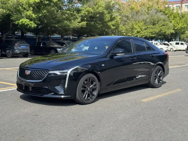 2022 Cadillac CT4 с пробегом 39 000 км