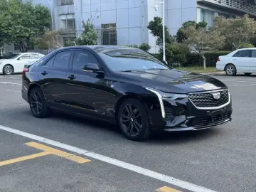 2022 Cadillac CT4 с пробегом 39 000 км