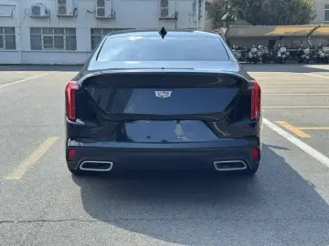 2022 Cadillac CT4 с пробегом 39 000 км