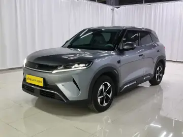 2025 BYD Yuan Up с пробегом 9 100 км
