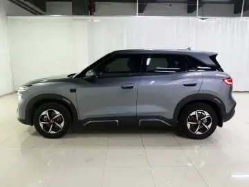 2025 BYD Yuan Up с пробегом 9 100 км