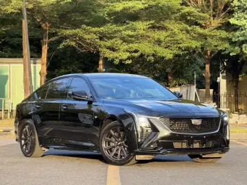 2024 Cadillac CT5 с пробегом 28 000 км