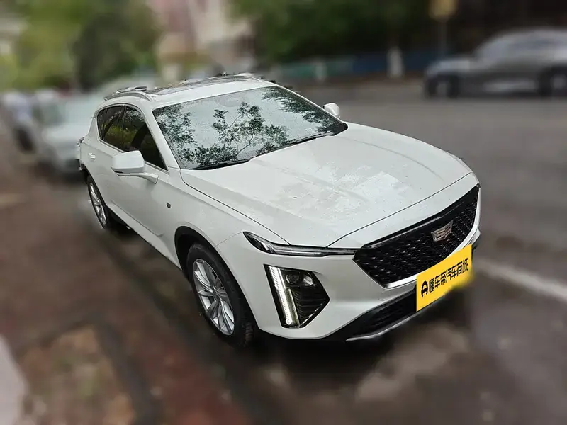 2023 Cadillac GT4 с пробегом 40 100 км