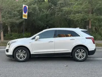 2020 Cadillac XT5 с пробегом 78 000 км