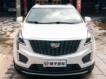 2023 Cadillac XT5 с пробегом 42 700 км