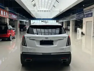 2020 Cadillac XT5 с пробегом 109 000 км